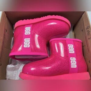 UGG classic clear mini kids boots hot pink fushia size 1 girl